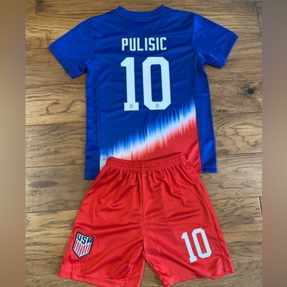 Christian Pulisic toddler 4-5T size 20 USA Soccer Jersey Set NWT - SHIPS TODAY